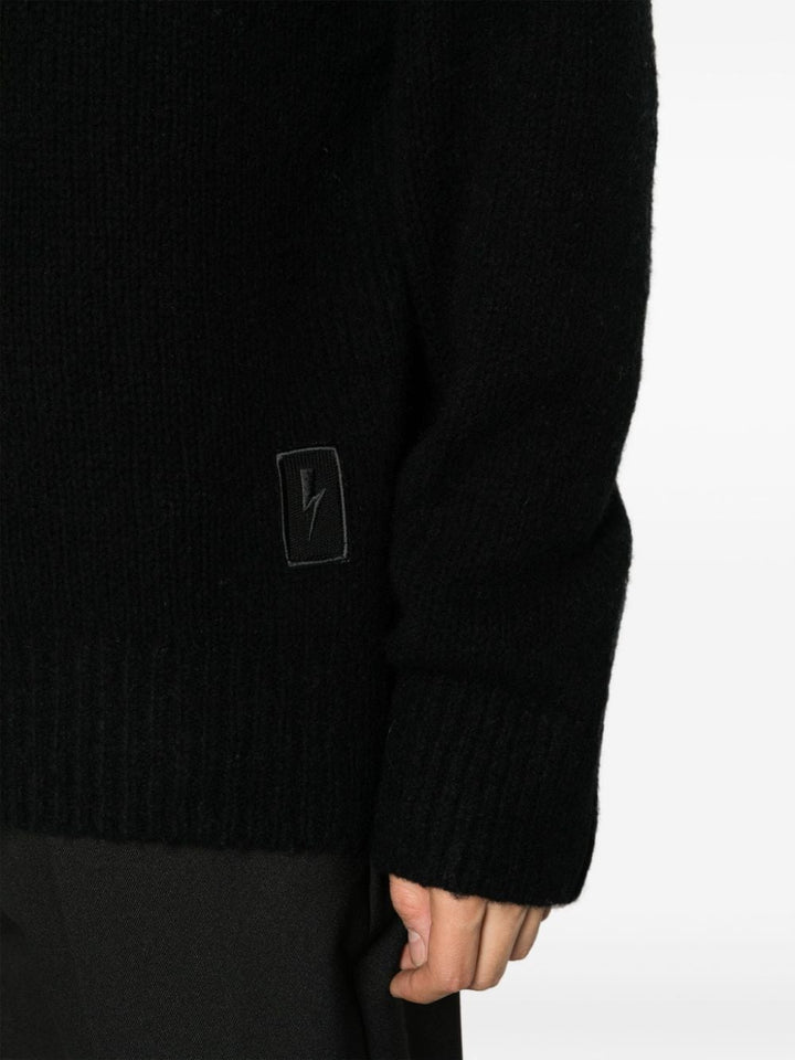 maglione nero in lana e cashmere